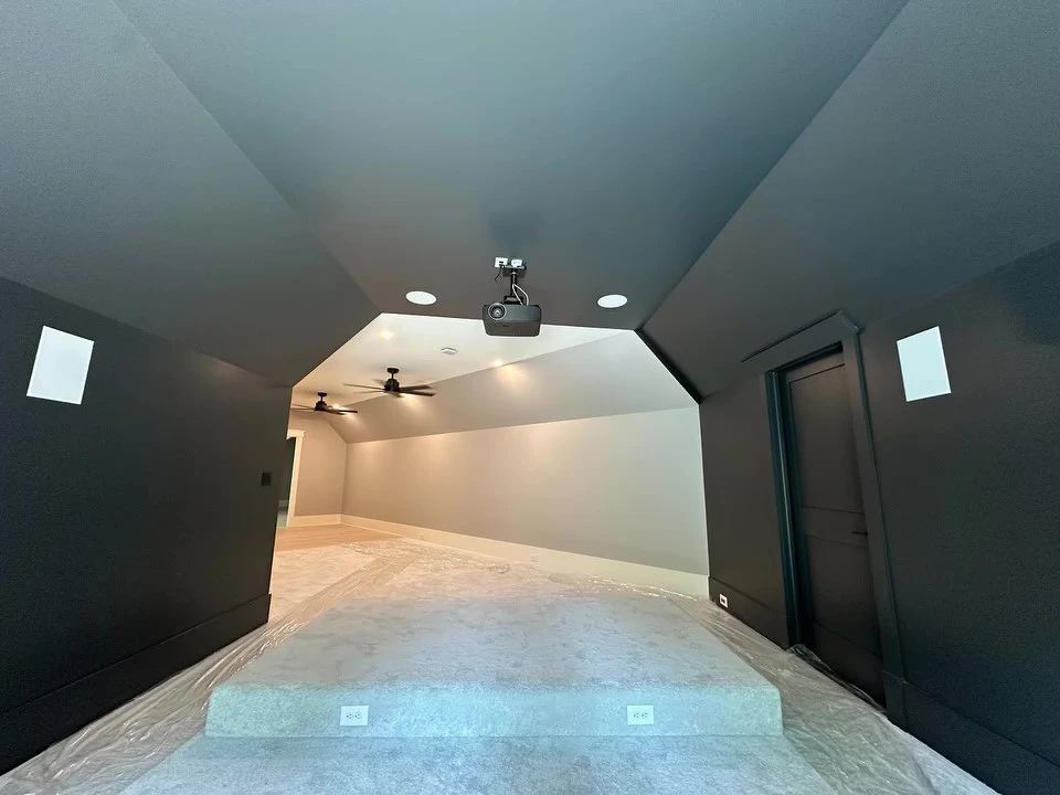 1727059619804695.jpg 1727059619804695.jpg