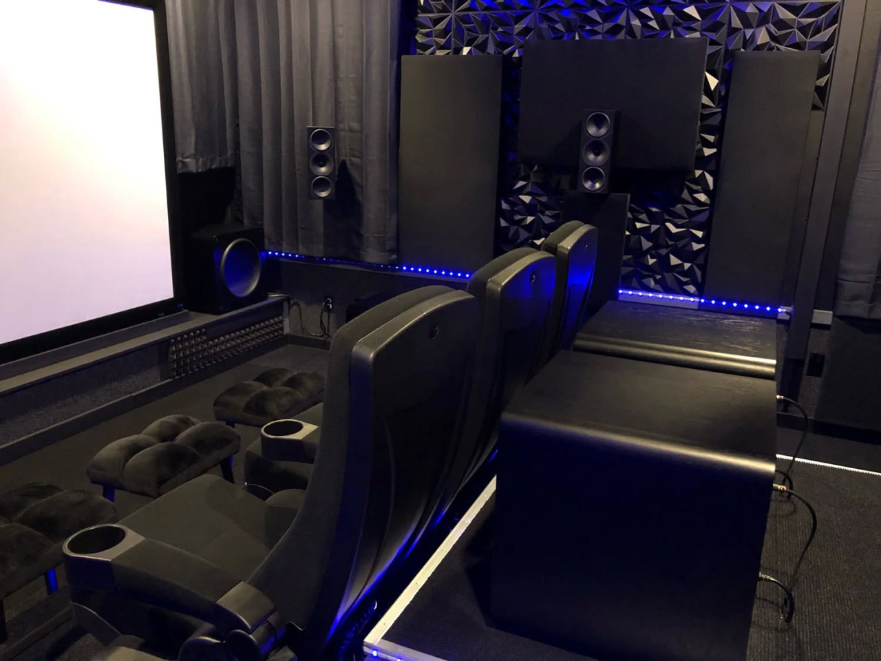 1744942754690878.png 1744942754690878.png