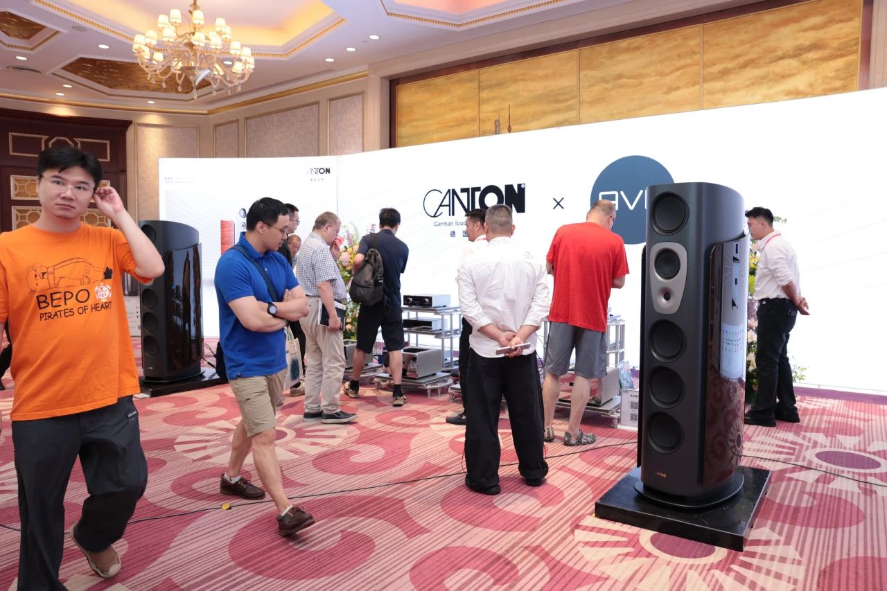 1752228356439687.jpg 1752228356439687.jpg