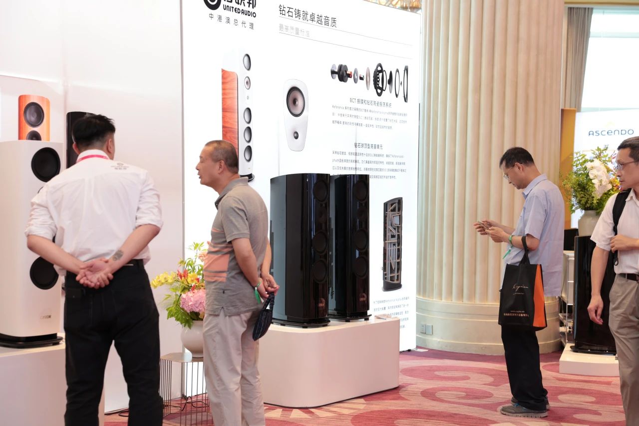 1752228740321856.jpg 1752228740321856.jpg