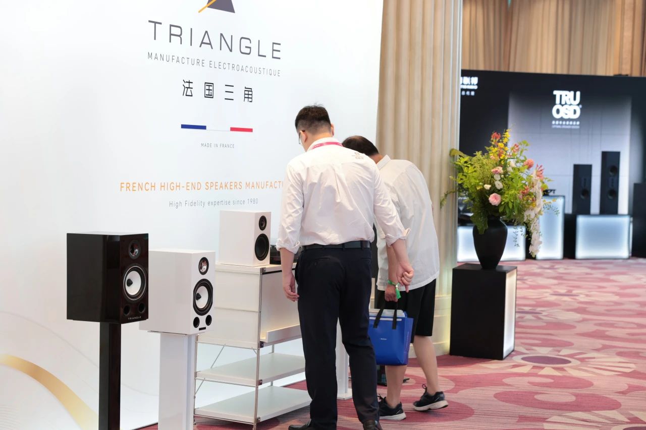 1752228845642189.jpg 1752228845642189.jpg