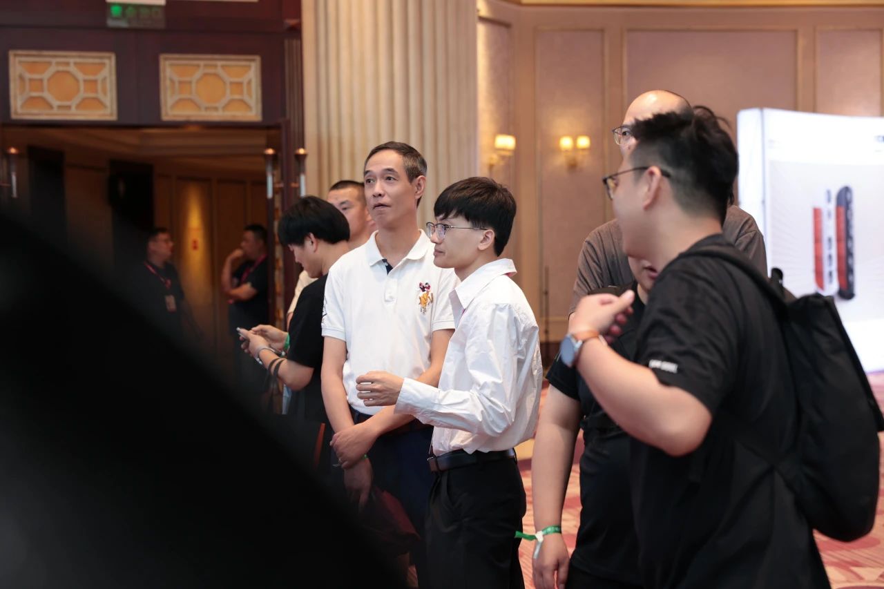 1752487259490714.jpg 1752487259490714.jpg