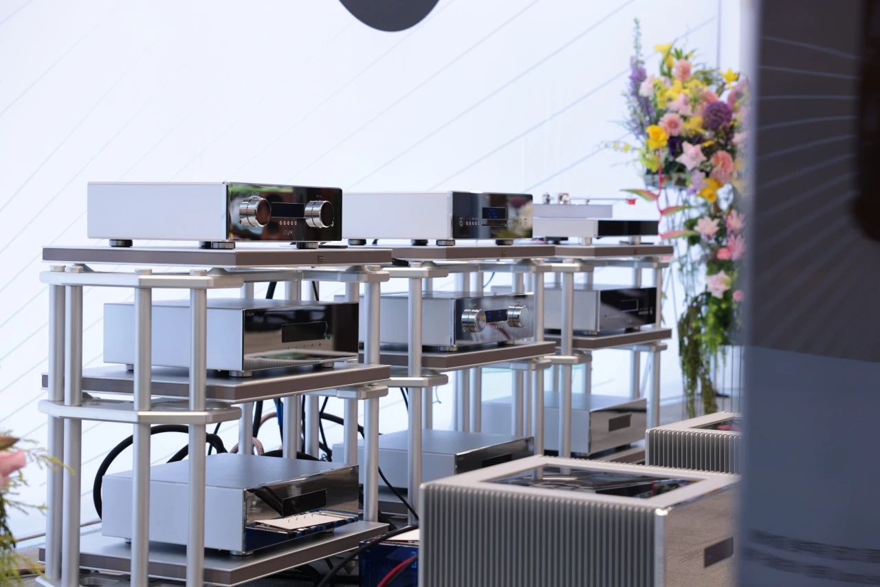 1753841606172172.jpg 1753841606172172.jpg