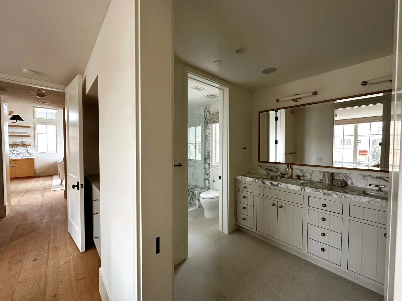 1756976891287371.jpg 1756976891287371.jpg