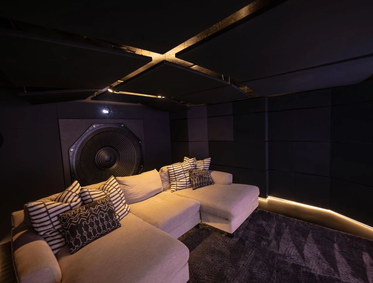 1758505994123314.jpg 1758505994123314.jpg